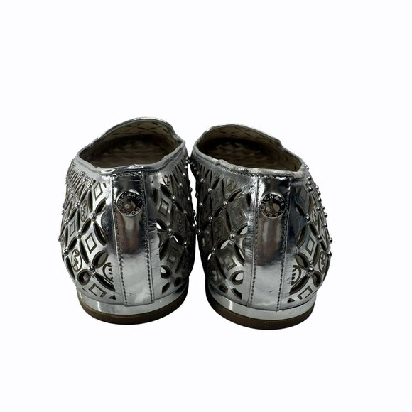 Michael Kors Womens Silver Metallic Gabri Laser-Cut Ballet Flats Size 6.5 EUC - Picture 7 of 8